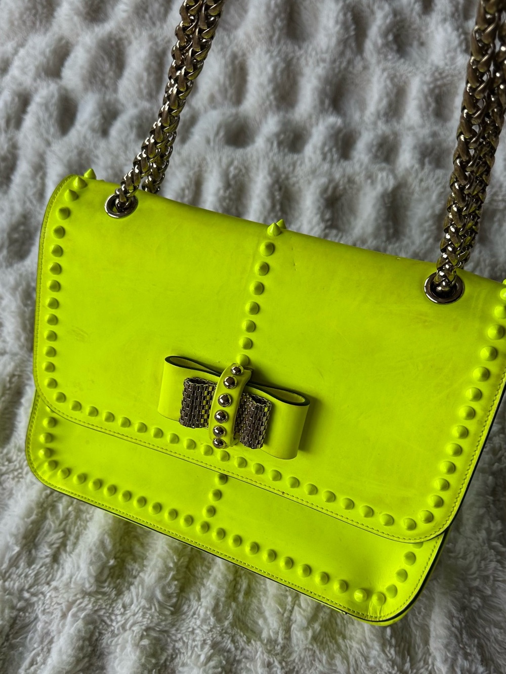 Christian Louboutin Sweet Charity studded leather neon yellow handbag - Picture 12 of 13